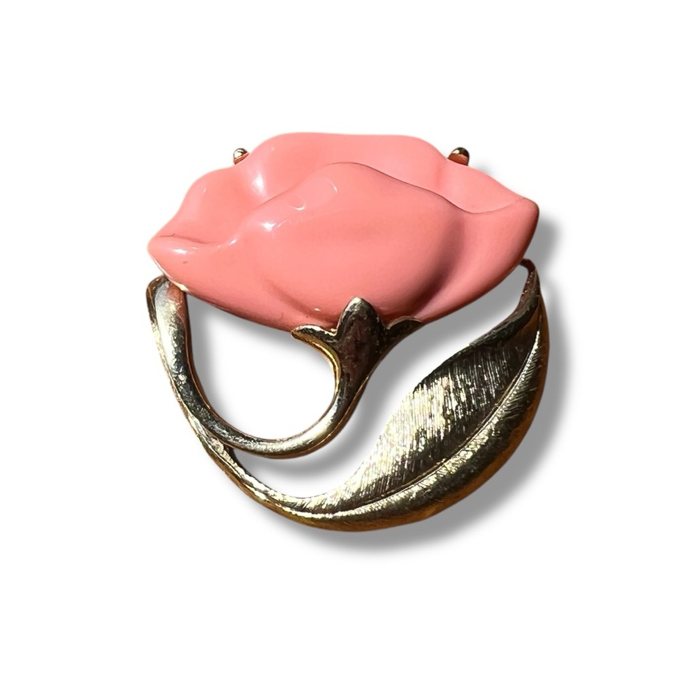 Avon Pink Flower Brooch